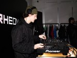 TenDays_L1020712