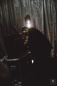 futuro show - alek katar-95