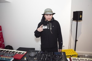 rave skateboards x champion 0005