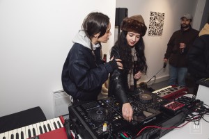 rave skateboards x champion 0018