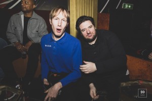 SAFE ROUND SOUND generated by MOUTY0074