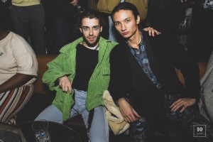 SAFE ROUND SOUND generated by MOUTY0076