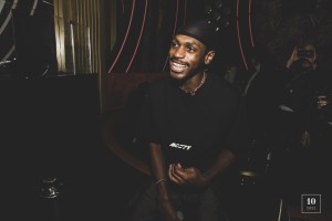 SAFE ROUND SOUND generated by MOUTY0088