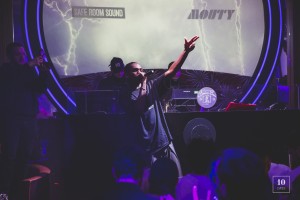 SAFE ROUND SOUND generated by MOUTY0109