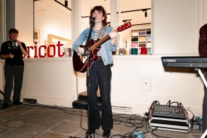 32afbb6b-b74a-403d-851a-1fae0f883928