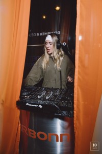 CARBONNE - MOUSSE - ALEK KATAR-42