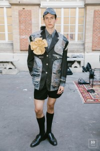LOOK7