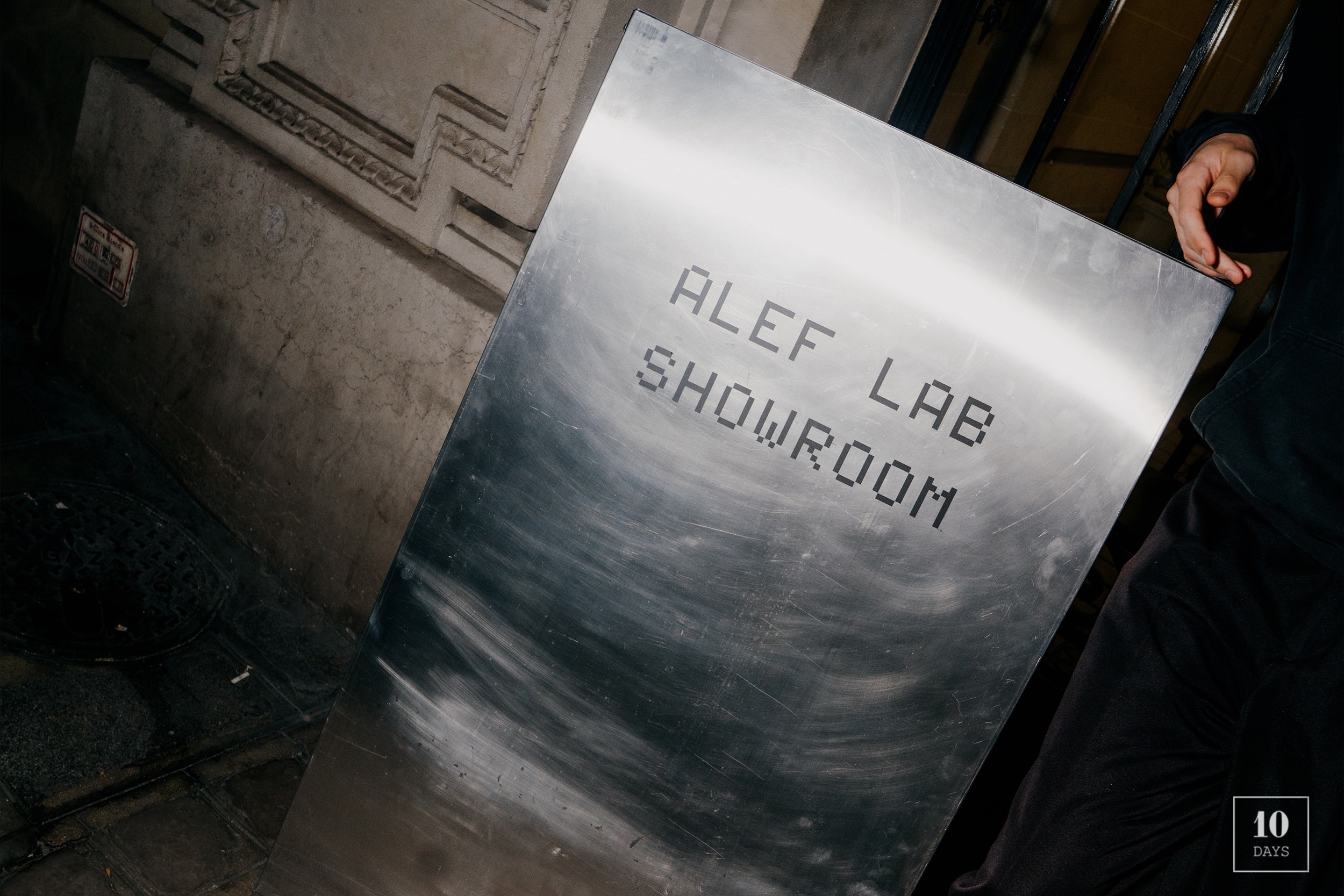 ALEF LAB EVENT SHOWROOM FASHION WEEK SS27
